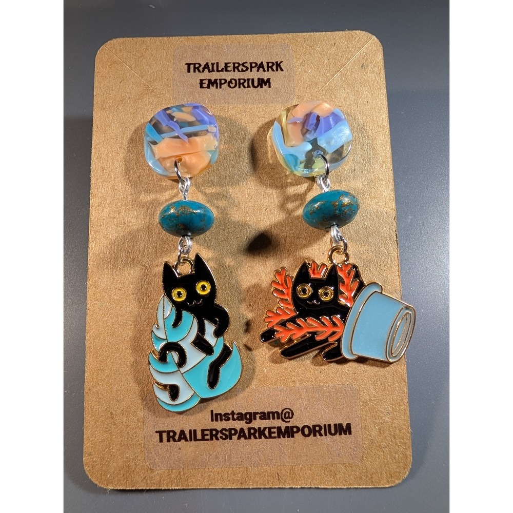 Trailerspark Emporium Mismatched Black Cat Enamel Drop Earrings Nickel Free New